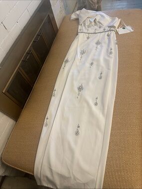 💜#75 BNWT MAC DUGGAL RHINESTONE & PEARL GOWN
